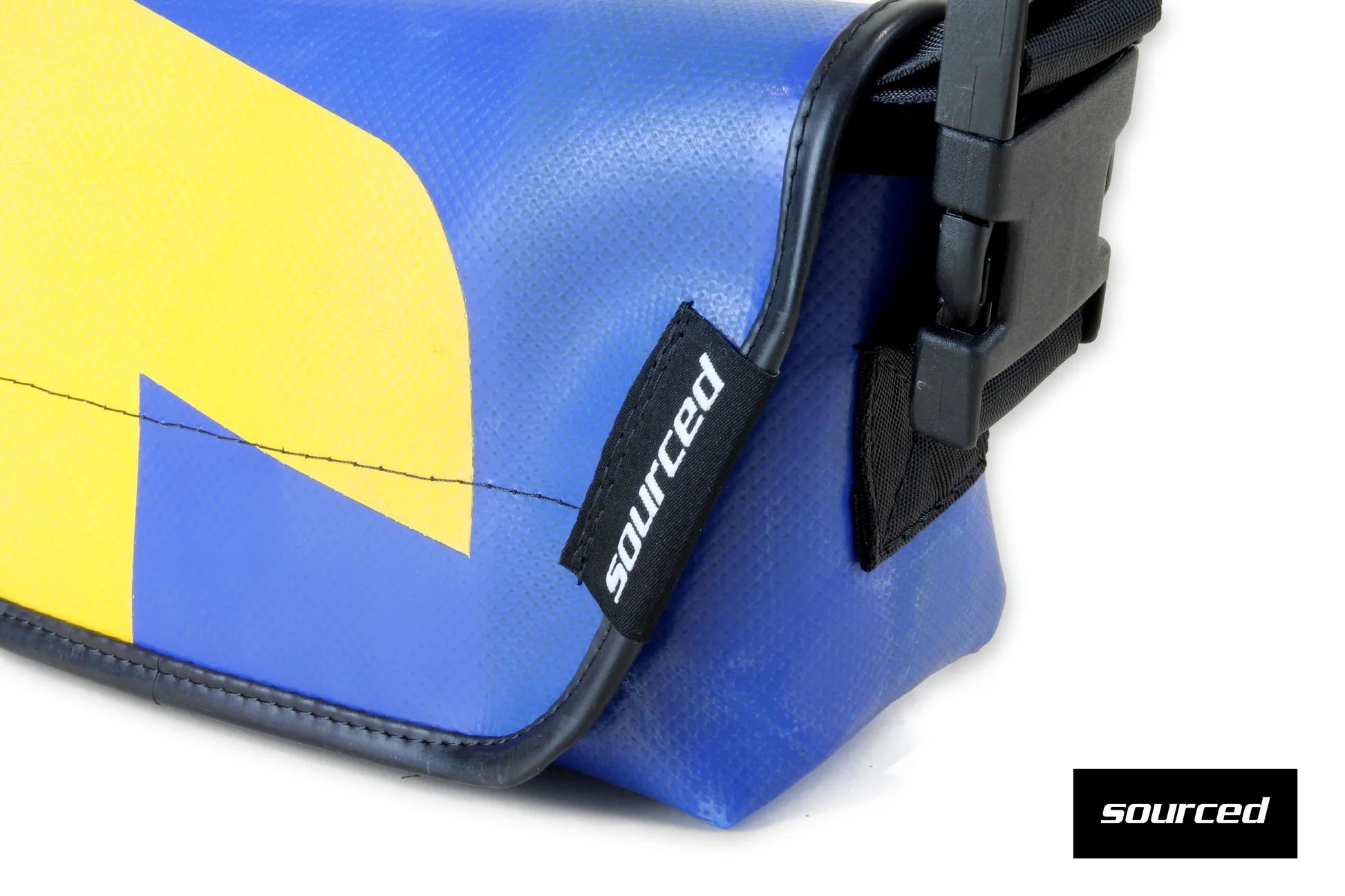 Sac vert en bâche de camion recyclée – sac convertible 3-en-1