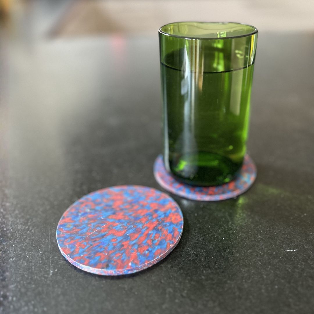 Sous-verres en plastique recyclé – Set de 2 — Bleu & violet