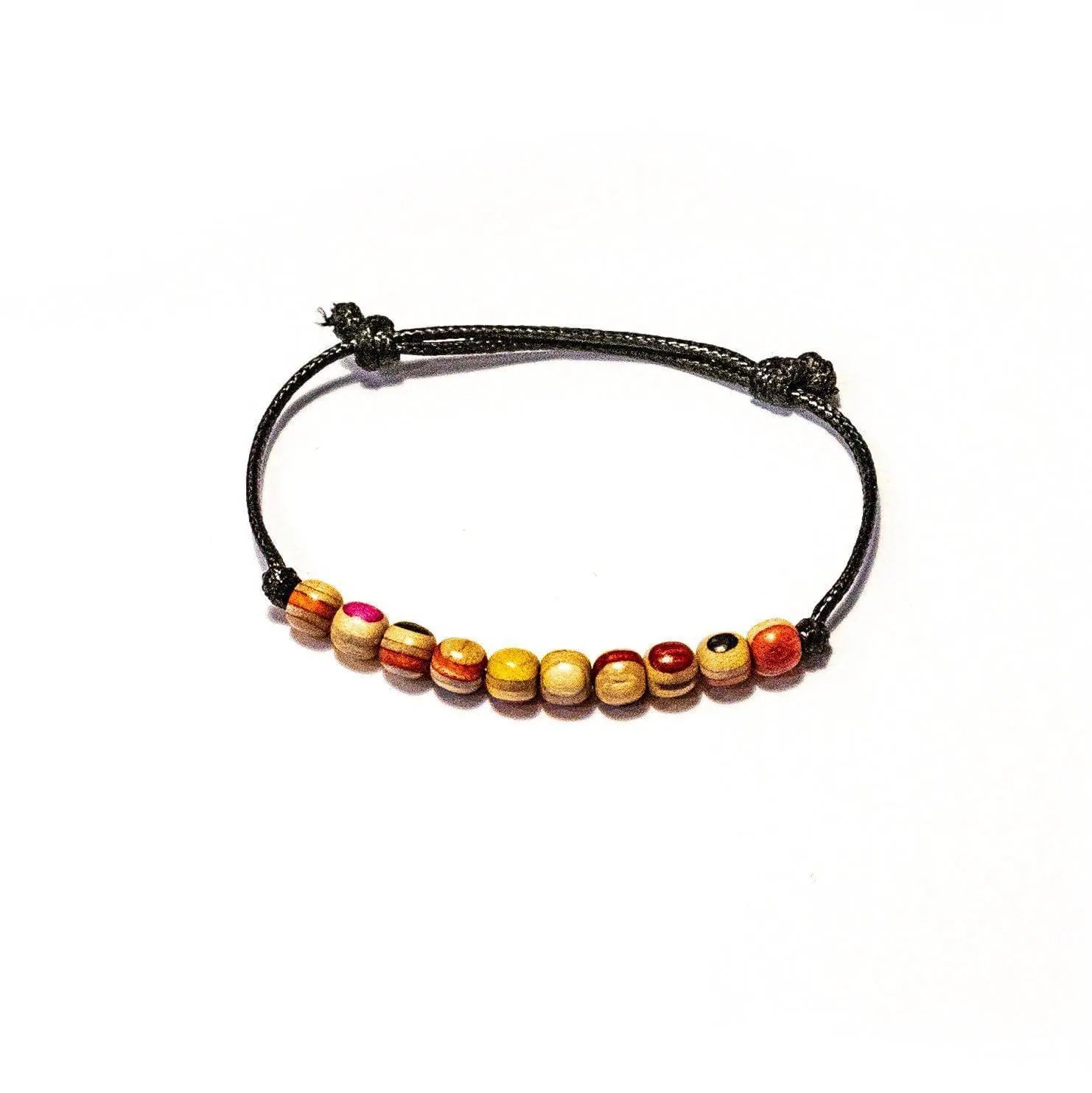 Bracelet minimal en skateboard recyclé – bracelet en perles de bois