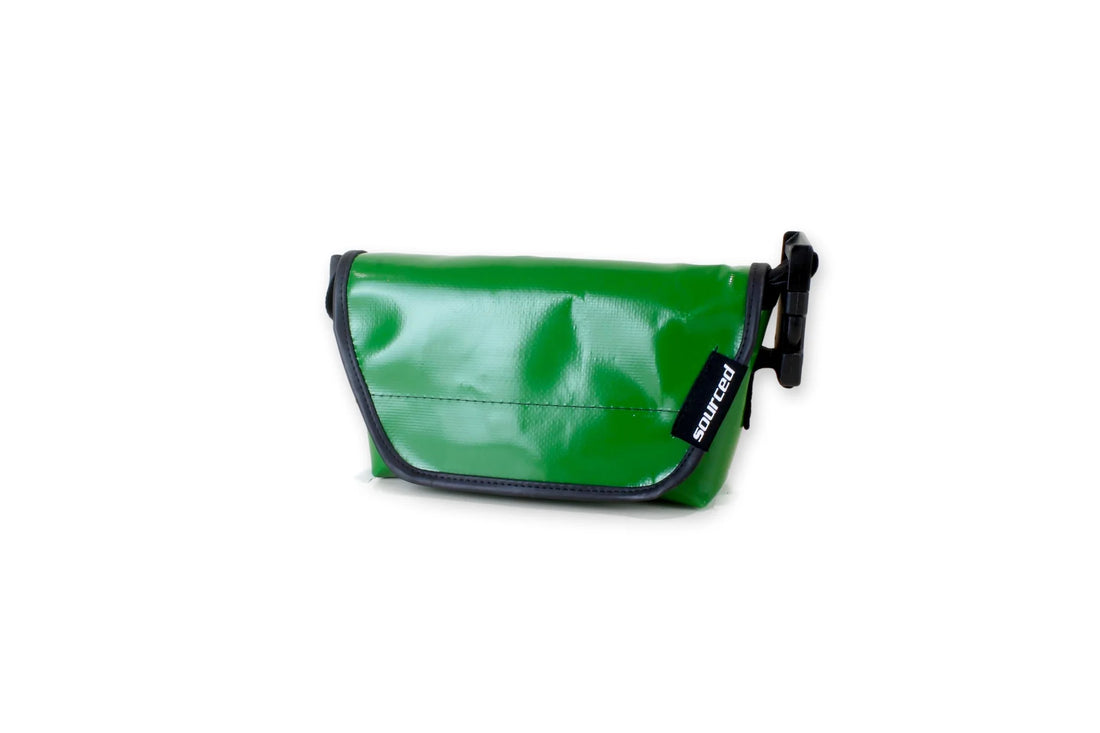Sac vert en bâche de camion recyclée – sac convertible 3-en-1