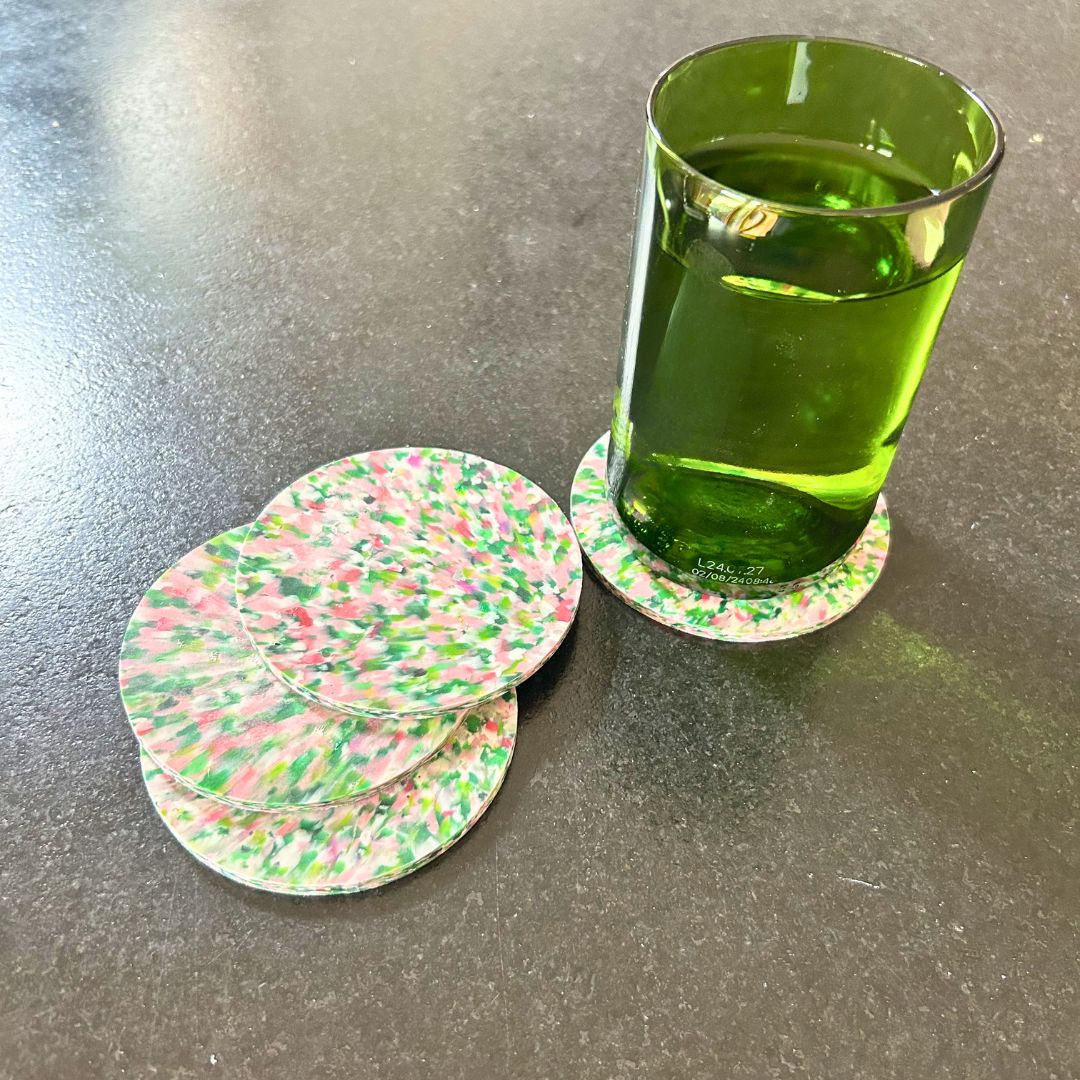 Untersetzer aus recyceltem Kunststoff – 4er-Set – Grün &amp; Rosa