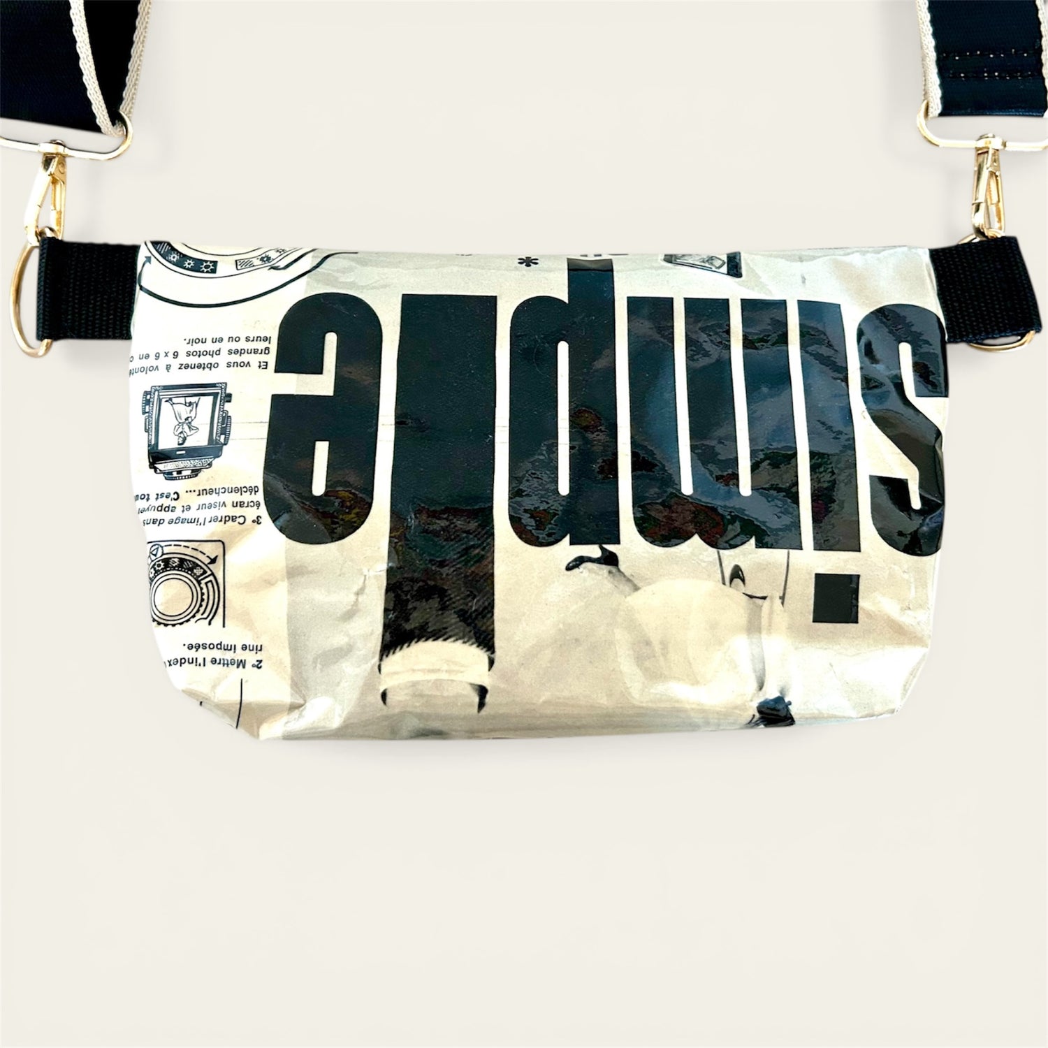 Sac bandoulière / banane en page de magazine vintage