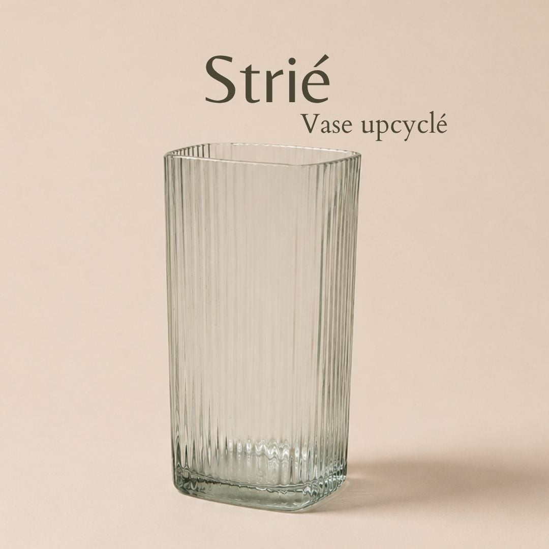 Strié – Vase upcyclé
