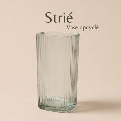 Strié – Upcycled vase