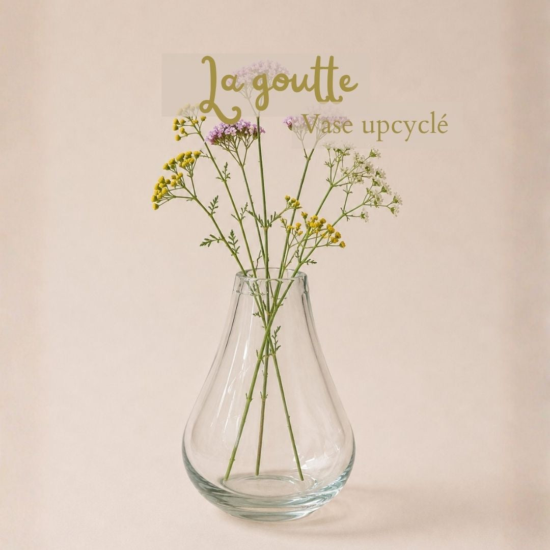 Vase en bouteille recyclée La Goutte